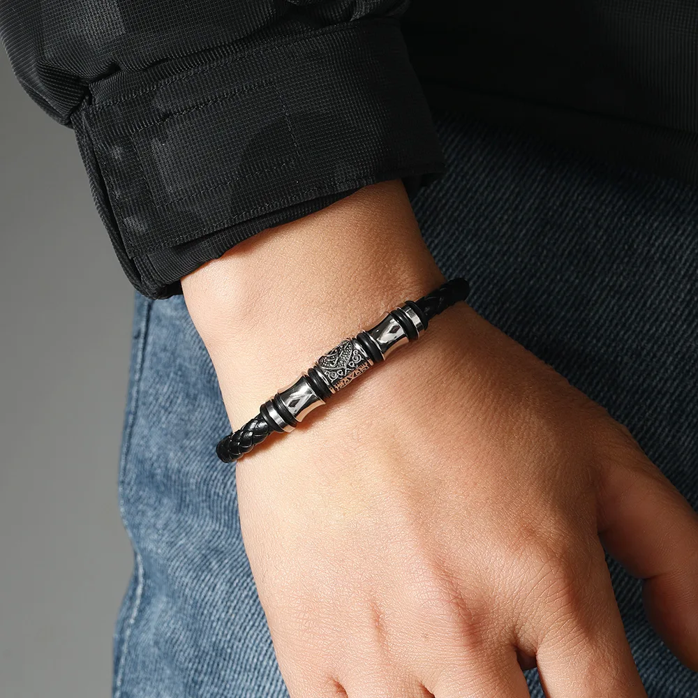 Fashion Hand-Woven Alloy Clasp Bracelet for Trendsetters Versatile Punk Style Bracelet Accessory Hip Hop Streetwear Jewelry