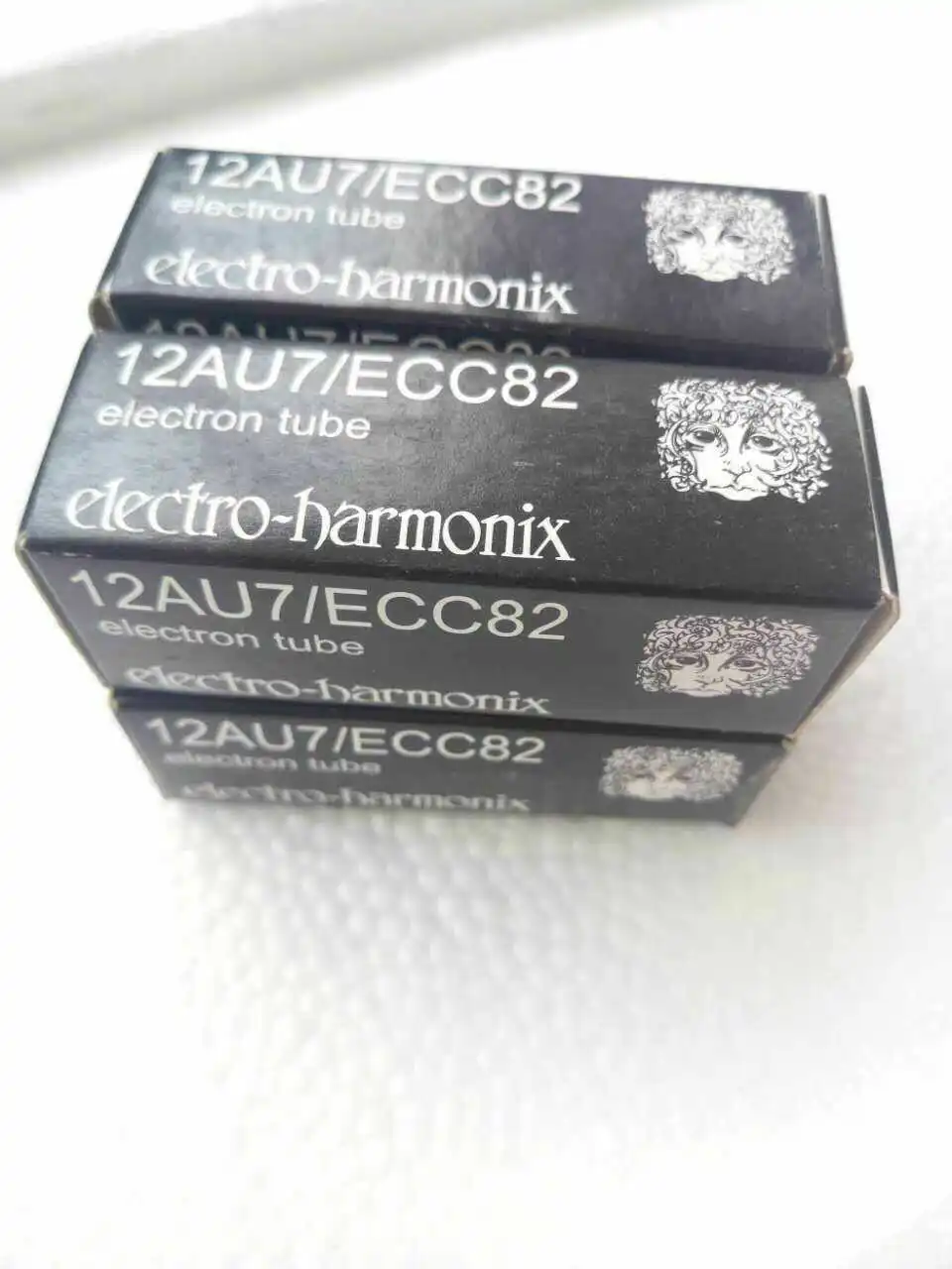 New Russian EH 12AU7 ECC82 tube generation 6189 5814 5963 6211 original test pairing