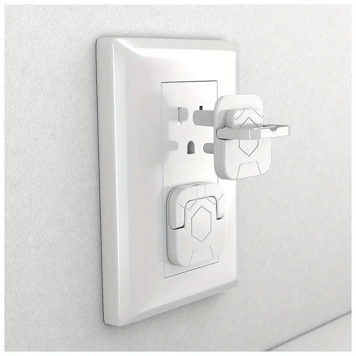Home Safety Anti-Electric Shock Socket Cover with Pull Ring Power Protection Hole Cover Plate for Added Protection