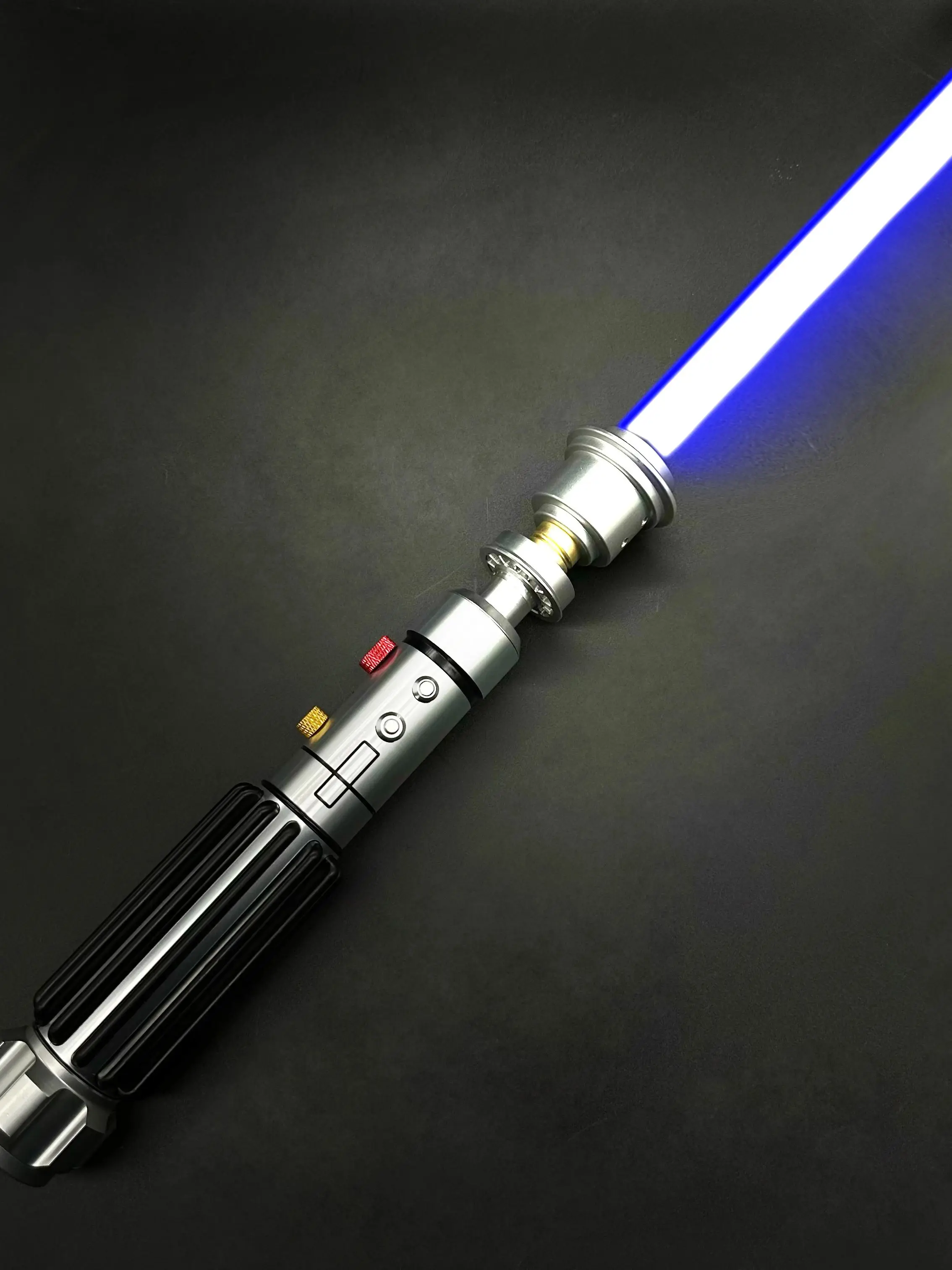 Lightsaber XT4 Neopixel Sensitive Smooth Swing Metal Heavy Dueling RGB Pixel Blade Toys Cosplay Game Movie Prop