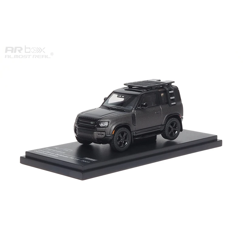 1:64 Land Rover Defender110 2023 commemorative alloy model, children's collection of decorative toys, holiday gifts for children