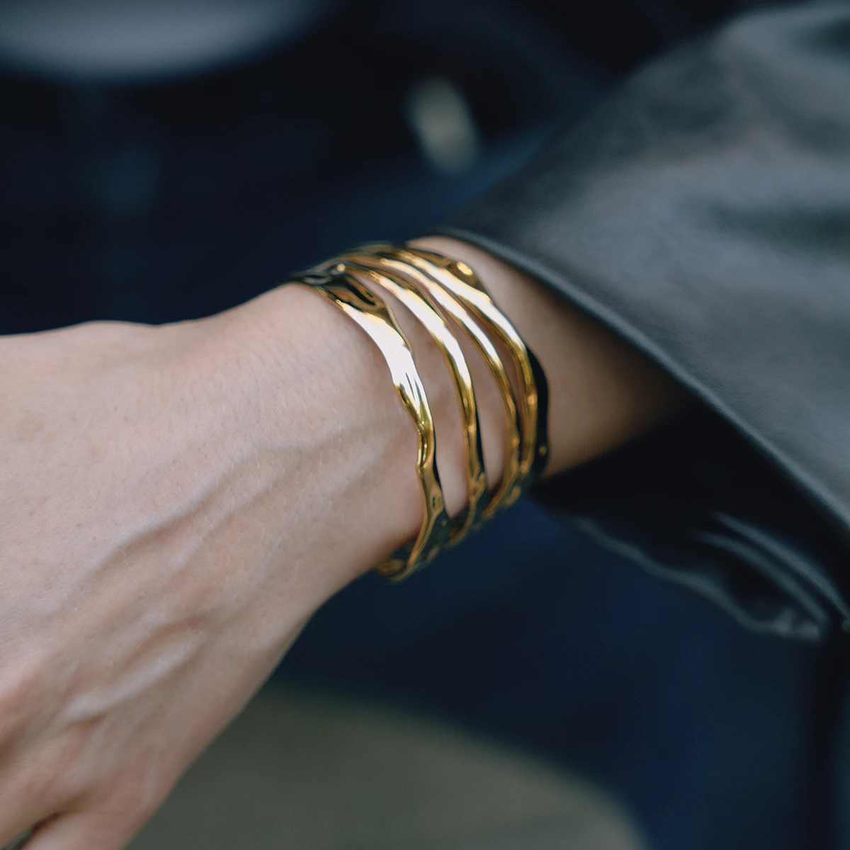 

AIKOER Minimalist Trendy 18K Gold Color Plated Four Layer Hollow Open Bracelets Waterproof Stainless Steel Women Jewelry Party