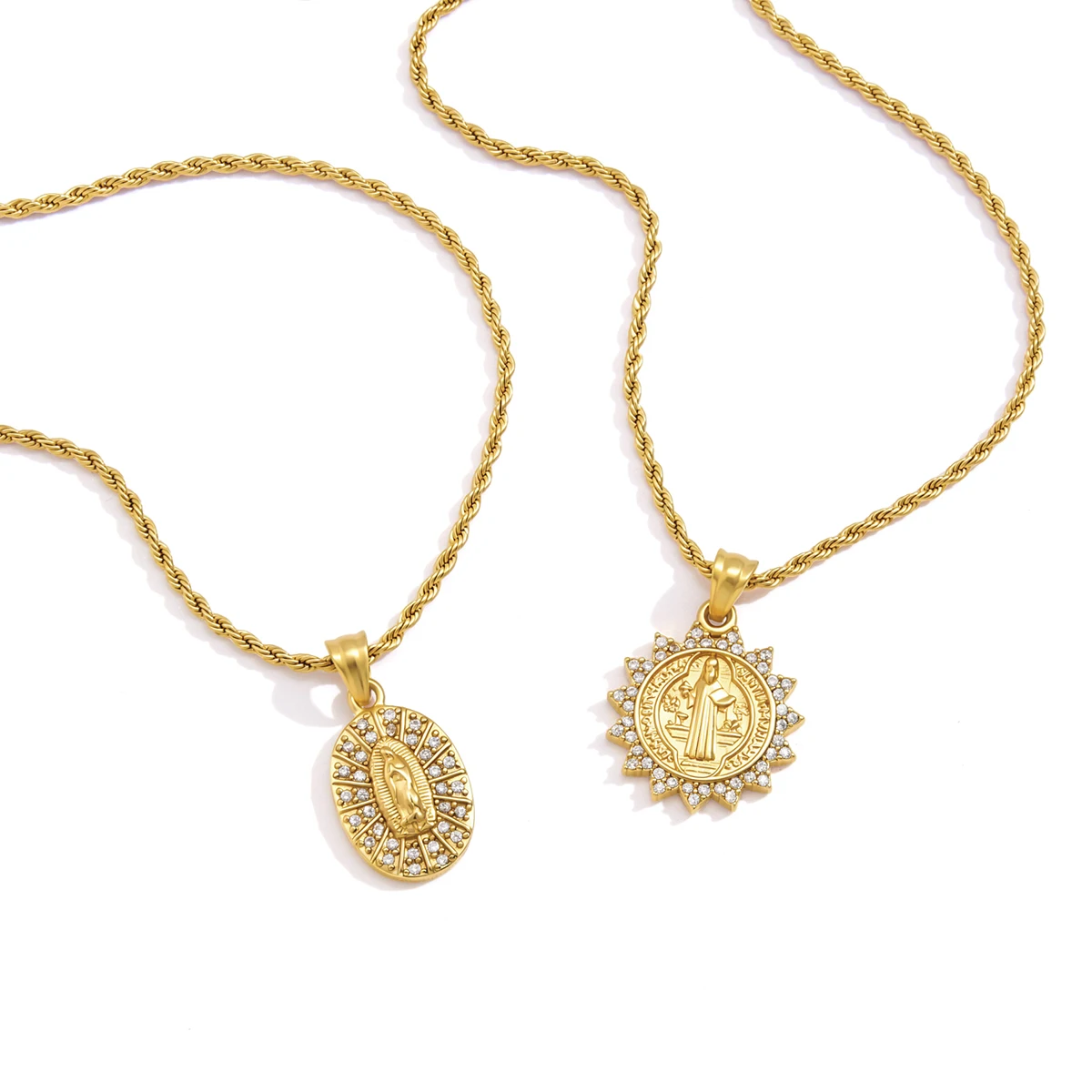 Yori New Stainless Steel Embossed Portrait Pendant Braided Chain Necklace Golden Collar Exquisite Jewelry Accessories Gift
