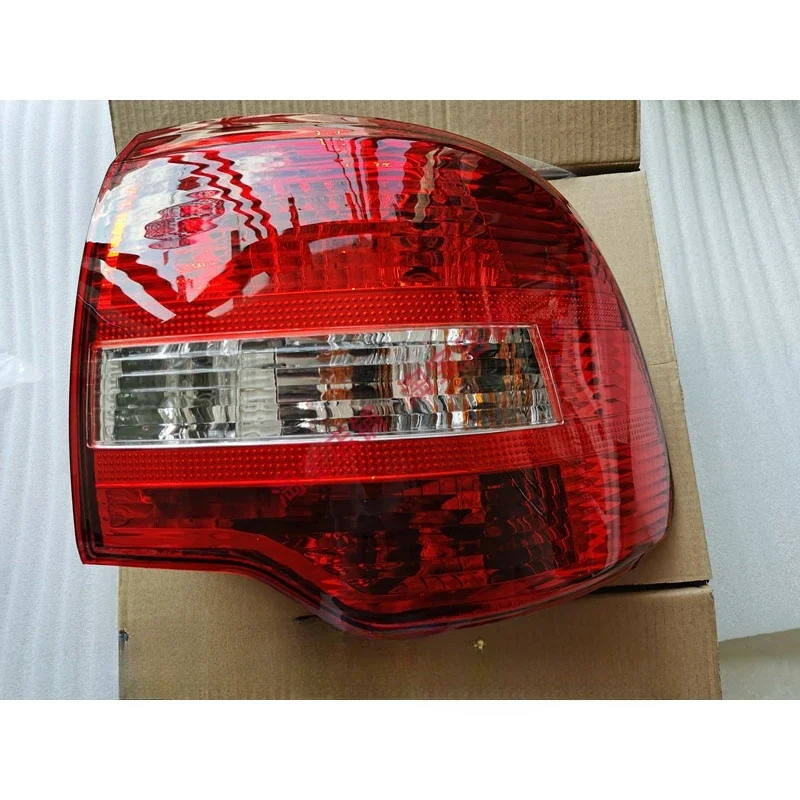 

Figzero Rear Bumper Left Right Rear Bar Taillight Assembly for Hyundai Boliger B35