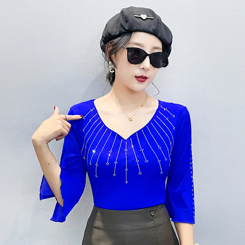 Spring Women's Fashion Heavy Diamond Embedded Slim Fit Short Sleeve V-Neck Top Elegant Versatile Stylish Trendy T-Shirt