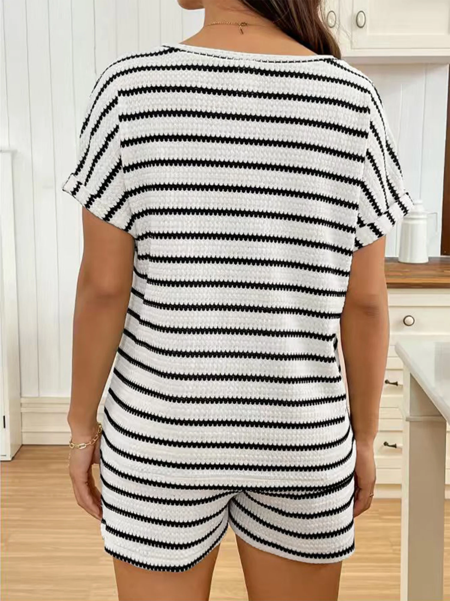 Pregnant Women Maternity Clothing Set Striped Outfit Short-sleeve Top with Adjustable Waistband Shorts for Home Park Picnic - view 5