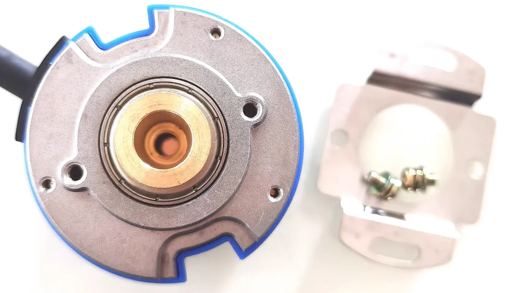 TS5214N8561 أجهزة التشفير الجديدة والأصلية، الشحن السريع، متوفرة في المخزون