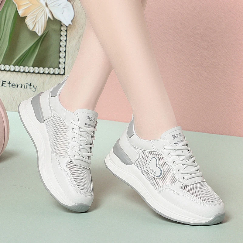 

New Thick Sole Mesh Breathable Sports And Casual Shoes Comfortable Soft Leather Shoes With Small Body Heightened Interior Summer