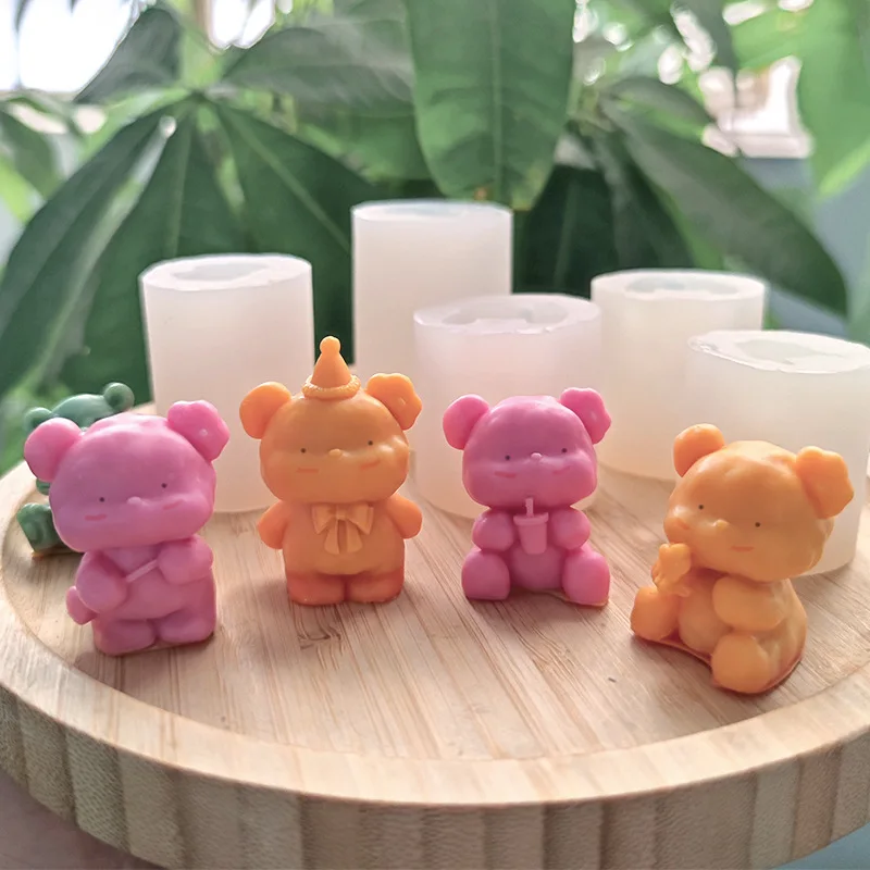 Small Bear Silicone Candle Mold DIY 3D Cake Bow Bear Scented Gypsum Concrete Mould Cute Cartoon Bear Birthday Cake Baking Deco