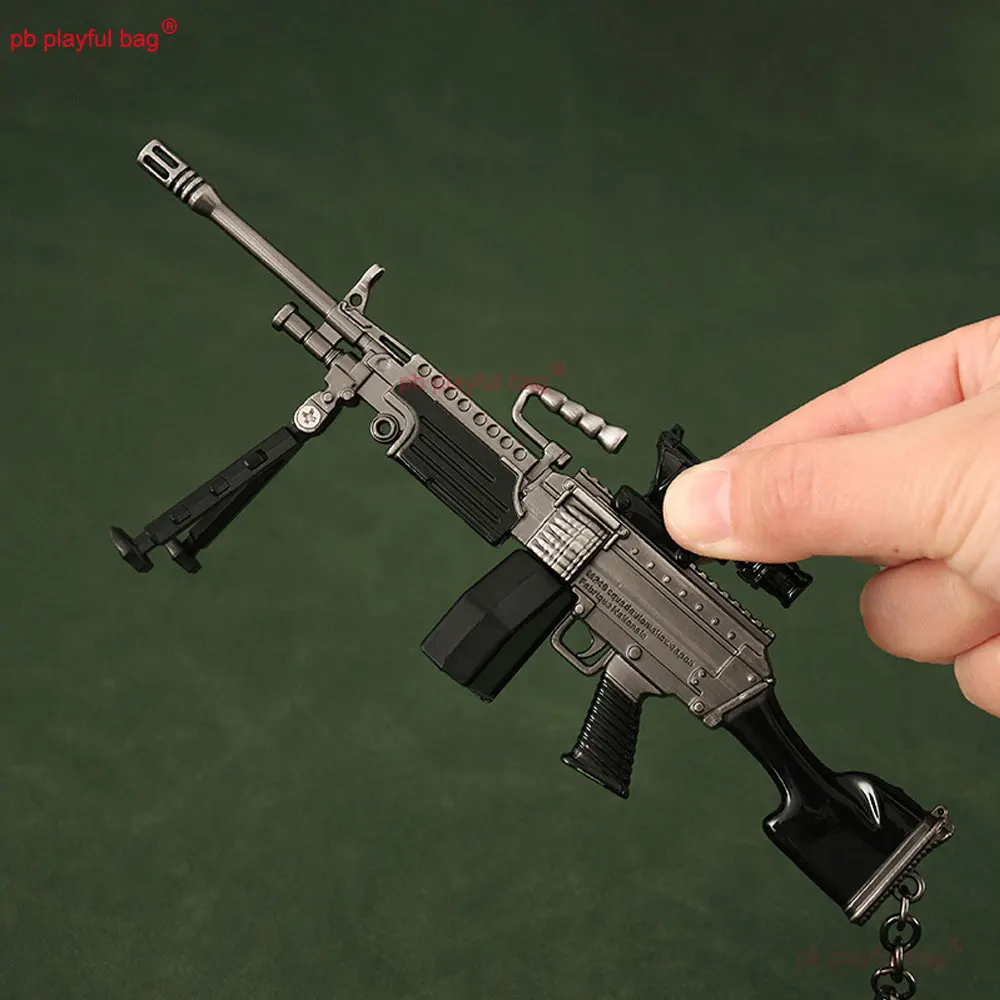 18cm Mini Toy Gun Metal Keychain Action Figure M249 Light Machine Gun Model Children\'s Toys CS Game Gift Decorative HG336