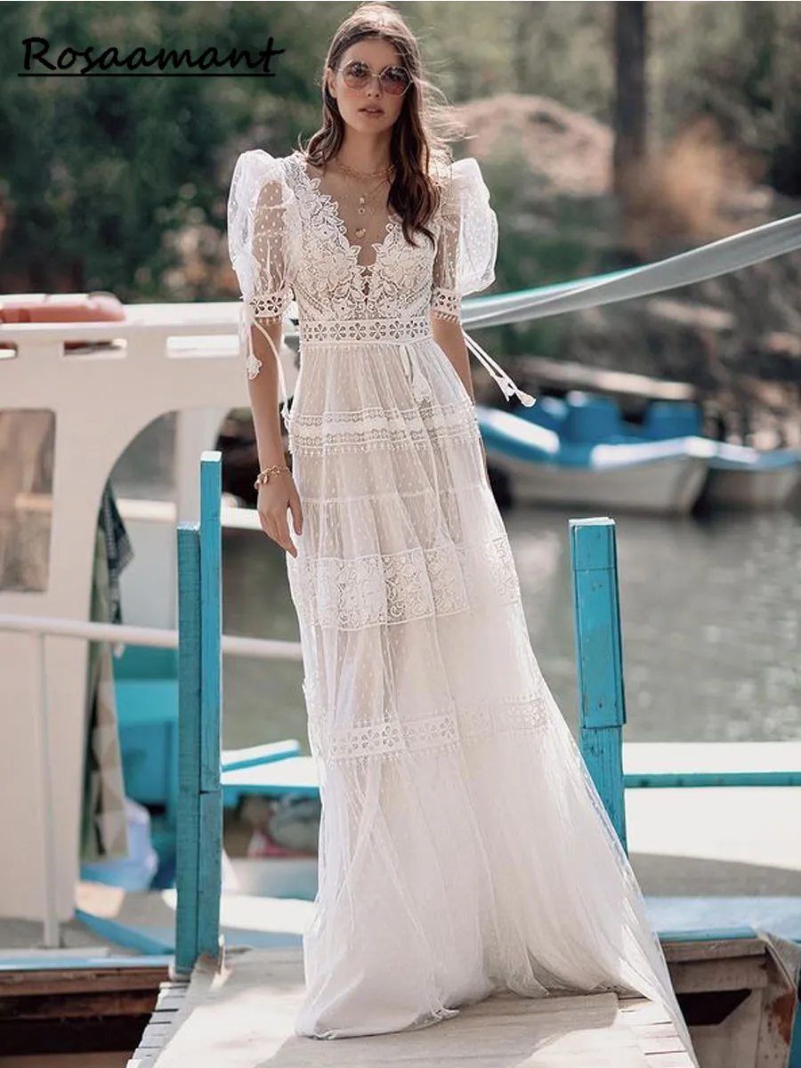 2023 Boho Wedding Dresses Backless Lace Appliques Beach Bride Gowns robe de mariée Sweep Train