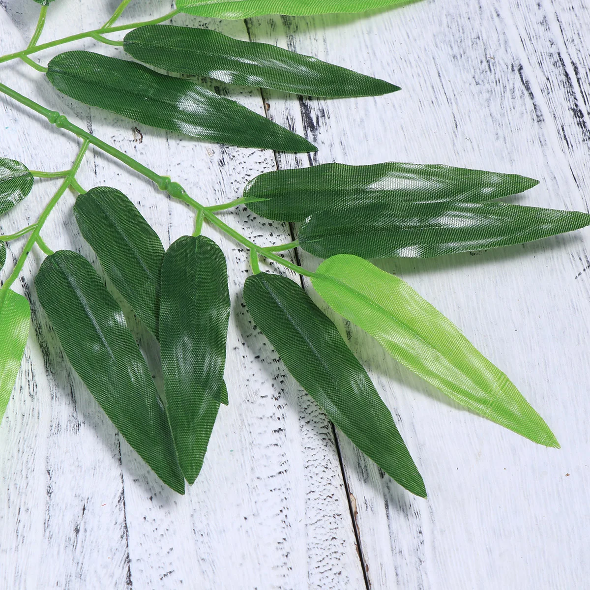 

25pcs Artificial Bamboo Leaves Decoration Lifelike Home Party Garden Wedding Decor Simulated Plant Accessories