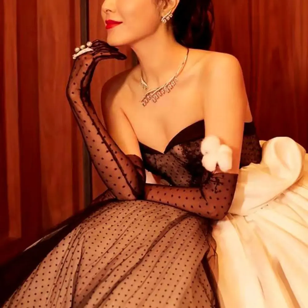 رقيقة جدا طويلة تول قفازات الصيف بسط الدانتيل كامل فنجر القفازات واقية من الشمس قفازات شفافة للنساء الفتيات الزفاف #4