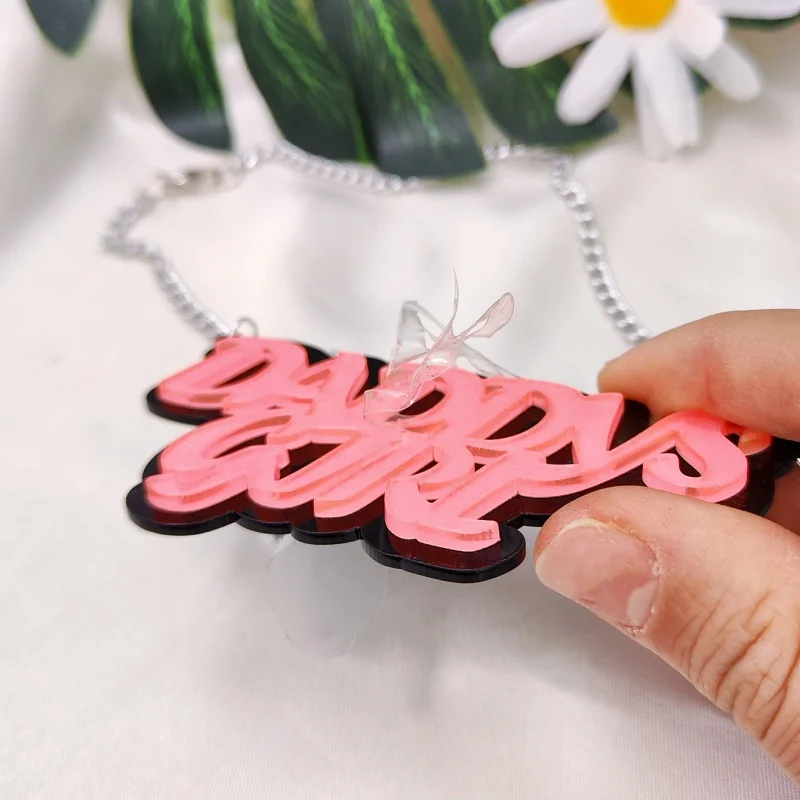 رسائل الحلو Daddys فتاة قلادة قلادة للنساء الوردي لطيف مجوهرات الاكريليك الملحقات