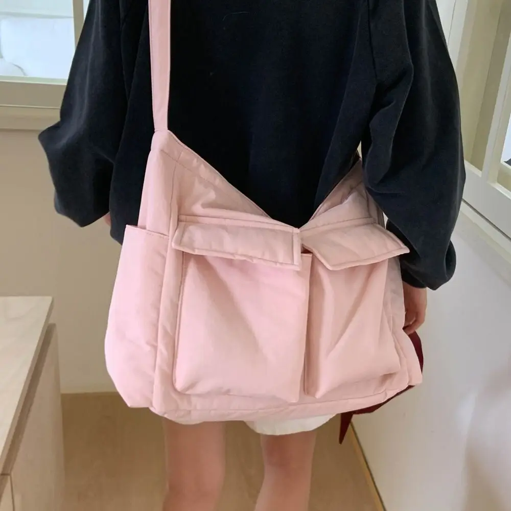 

Large Capacity Nylon Crossbody Bag Harajuku Sports Men Shoulder Bag Mobile Phone Pack Waterproof Canvas Messenger Bag Daily