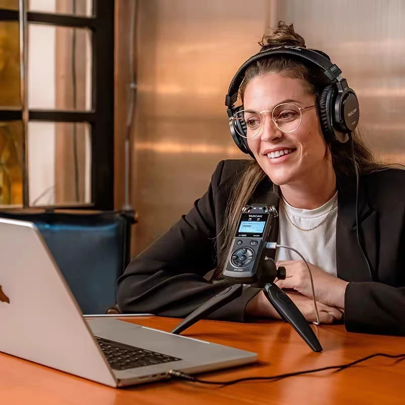 DR-05XP 32-Bit Float Portable Field Recorder with USB-C Audio Interface for Stereo Music & Podcasting