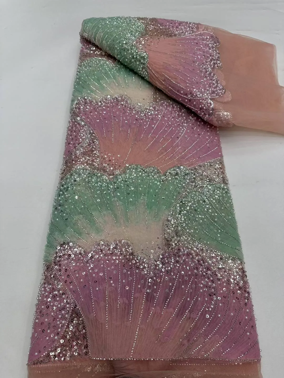 African French Beaded Multi COlor Lace Fabric 2025 High Quality Lace Pink Lace Fabric Nigerian Tulle Mesh Lace Fabrics Wedding