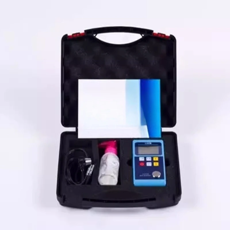 Handheld portable ultrasonic thickness gauge