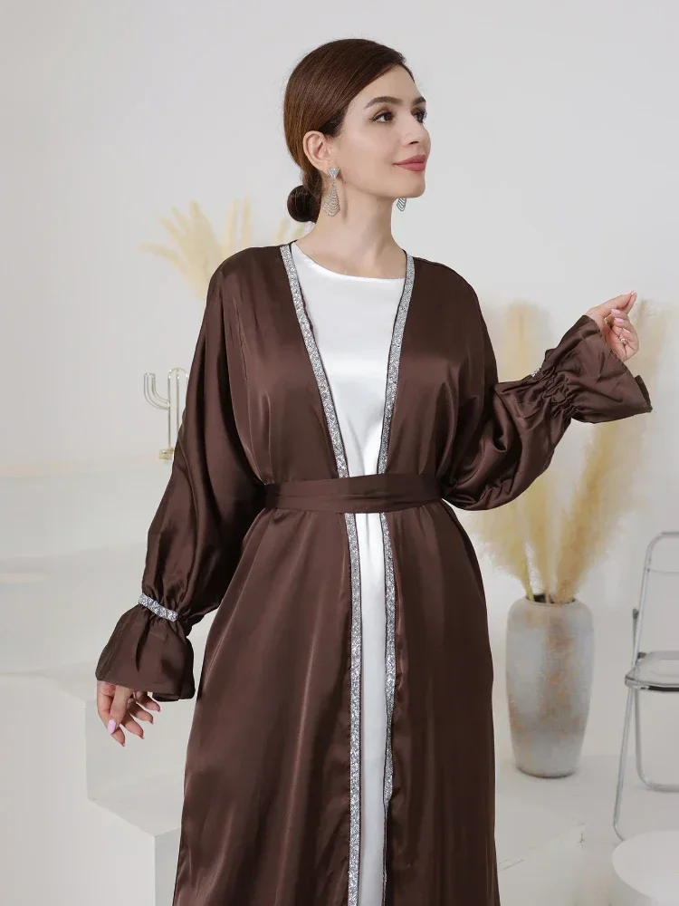 

Dubai Luxury Abaya Kimono Satin Muslim Hijab Dress Flared Sleeves Beads Open Abayas for Women African Turkey Islam Outfit Kaftan