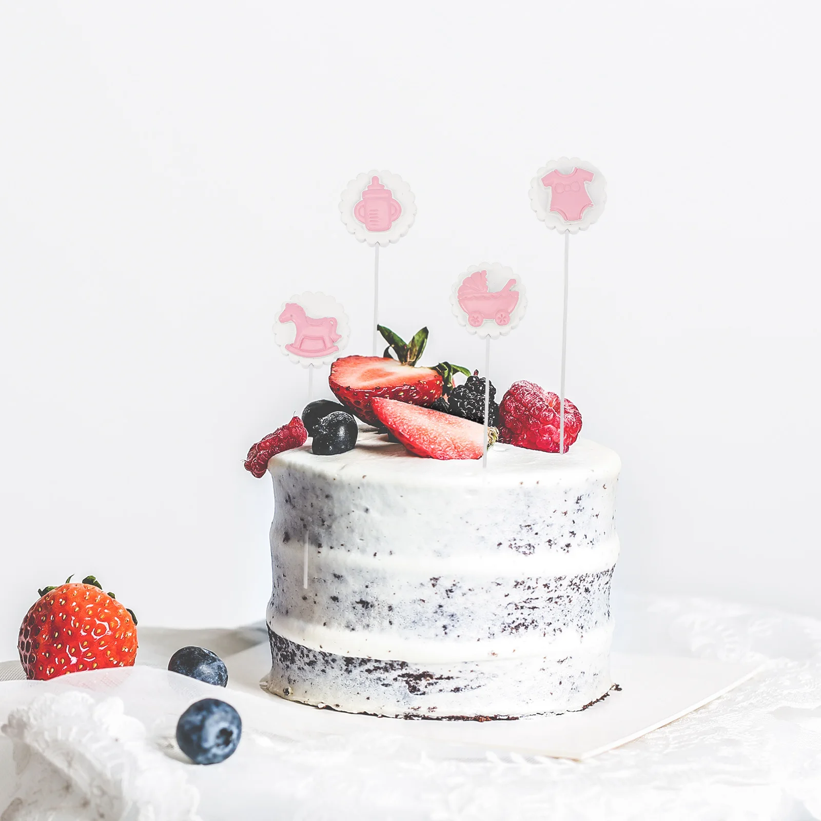 

5Pcs Baby Shower Cake Decor Stroller and Bottle Cake Toppers Creative Birthday Party Decorations Baby Supplies Funny Photo Props