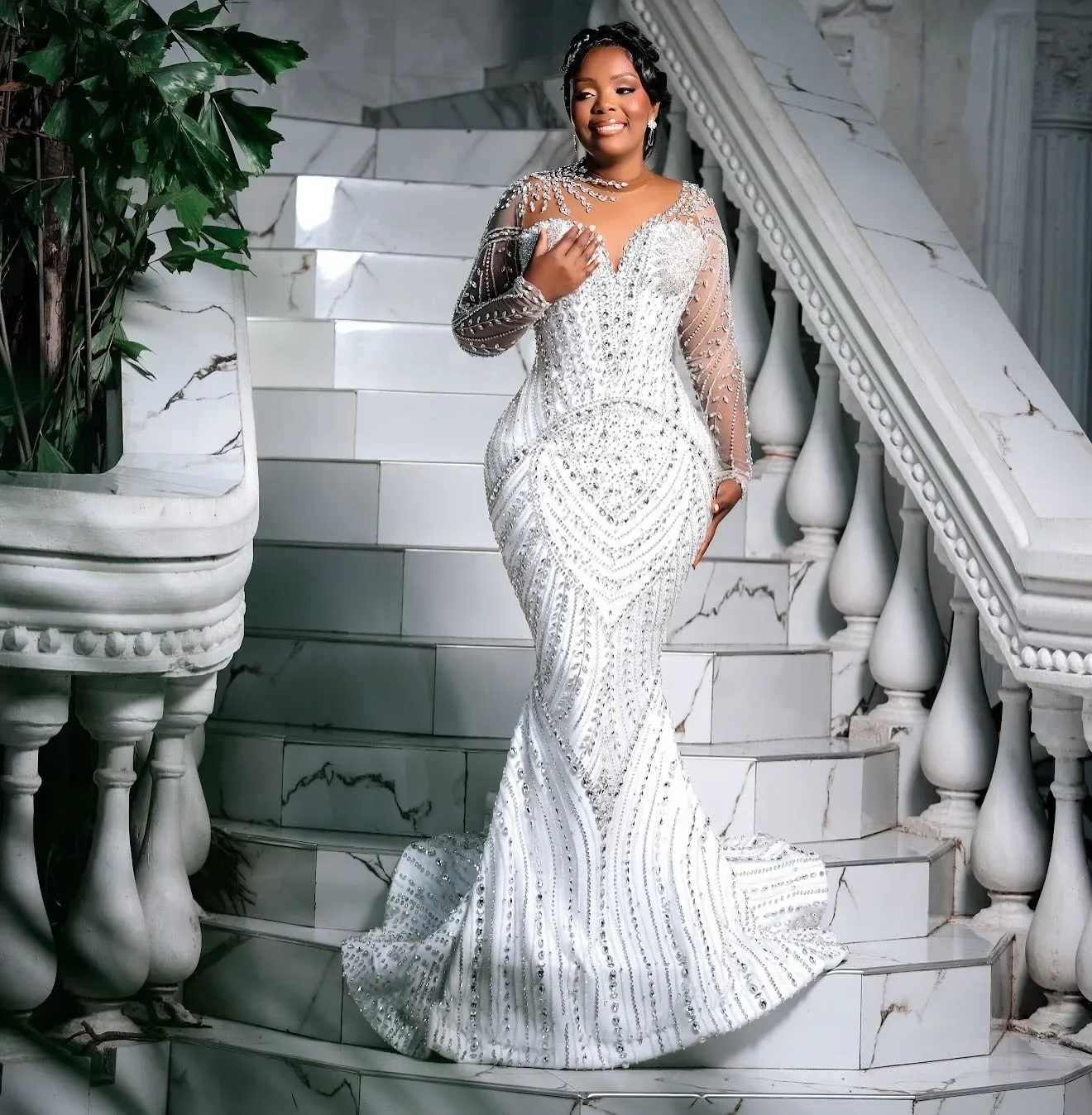 Luxurious Sparkling Mermaid Crystal Bead Decoration Women's Wedding Dress Sexy High Collar Long Sleeve Bridal Dress Customized