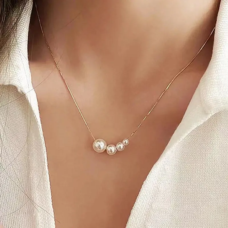 2023 New Fashion Four Pearl Choker Necklaces Girl Summer Luxury Baroque Pearl Pendant Clavicle Chain For Women Jewelry Gifts