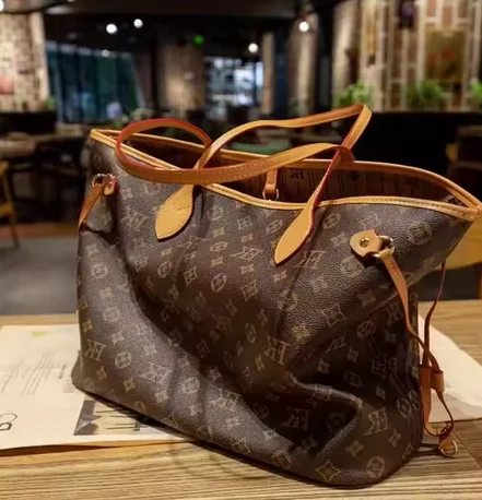 

Новая женская сумка из натуральной кожи 2026 года, известный бренд, люксовая дизайнерская сумка, модная женская сумка 2025 года