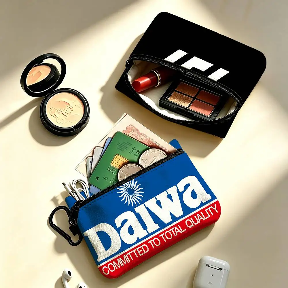 Fashion D-Daiwa Fishing White Oxford Cloth Zipper Coin Purse Lightweight Hanging Key Pouch Card Holder For Daily Use
