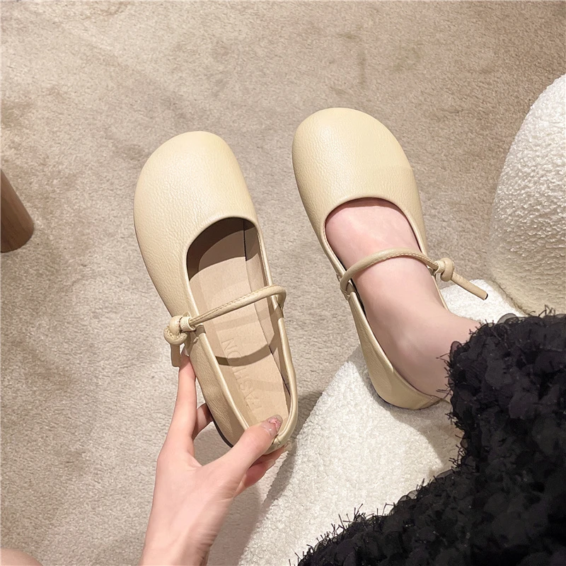 

Shoes Woman Casual Female Sneakers Soft All-Match Shallow Mouth Flats Round Toe New Moccasin Grandma Summer Dress Mary Jane