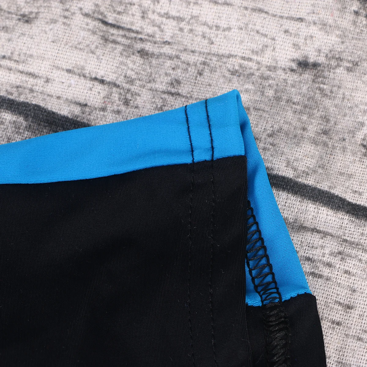 

Children Swimwear Swim Shorts Trunks for Boys Girls Lightweight Comfortable Beach Board Shorts Suitable All Season Outdoor Water