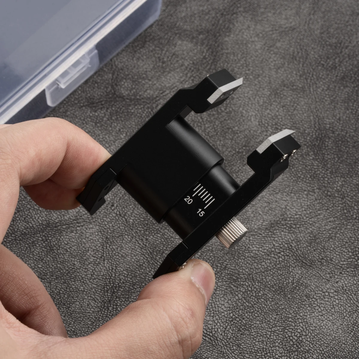 Pinza Professionale per Rimozi - Watch Crown Pusher recensione e prezzo