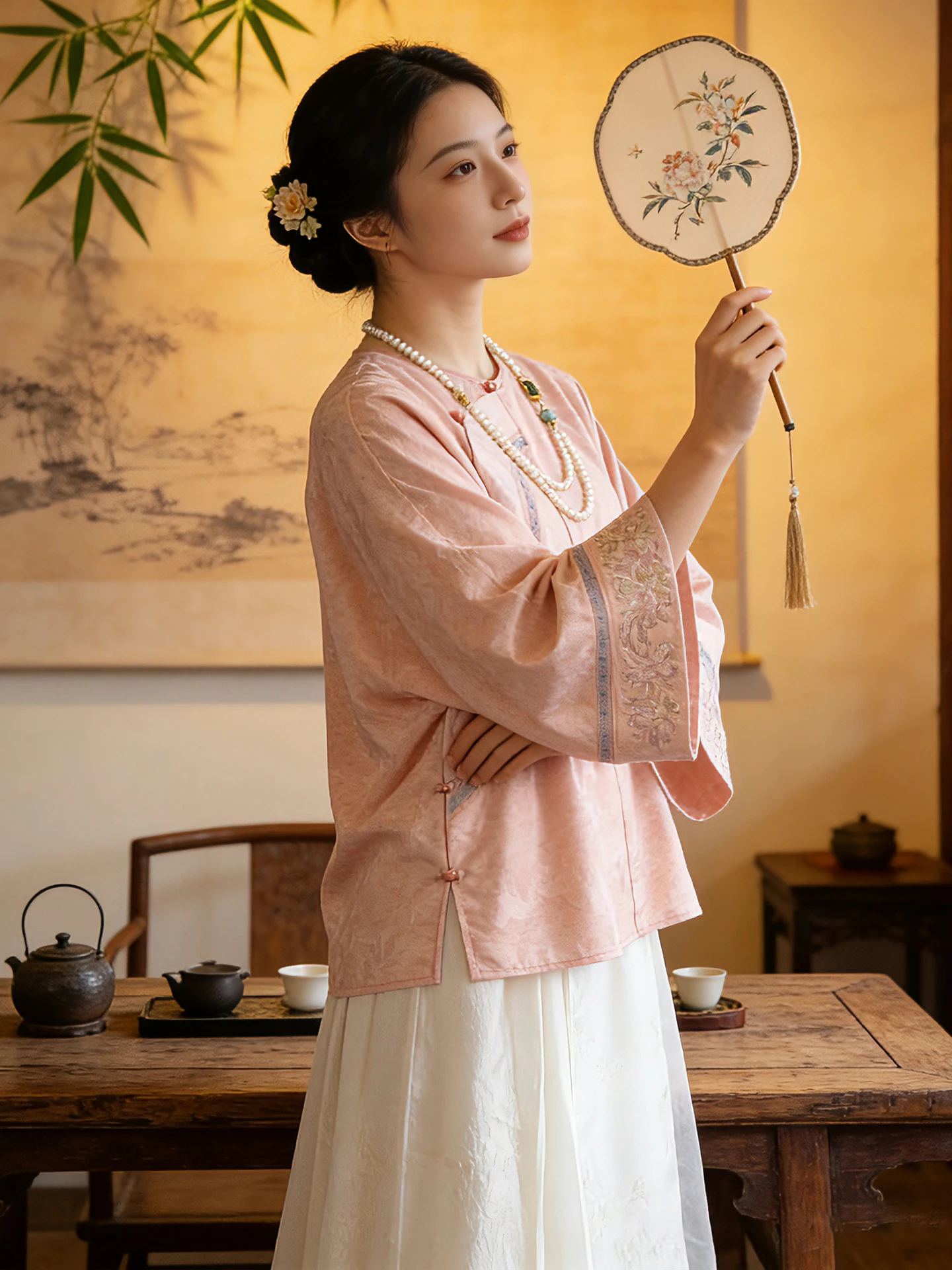 

Young Version New Chinese Style Embroidered Loose Top Women's Fashionable Spring Summer Tea Ceremony Casual Wear
