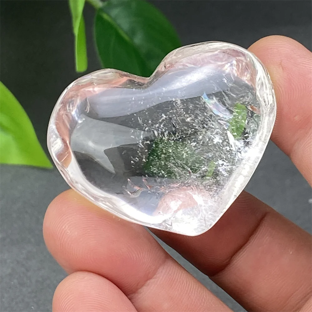 

Natural High Quality Clear White Crystal Heart Shape Hand Polished Crystal Healing Holiday Gift for Couples Home Decoration