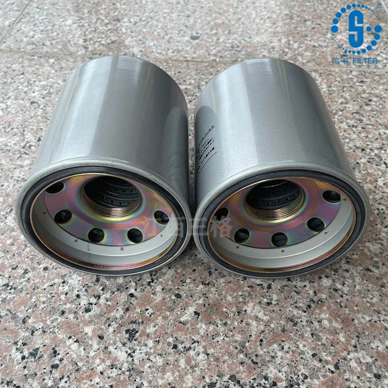 Applicable to Shengang air compressor P-CE13-520 oil filter three-filter air compressor accessories consumables