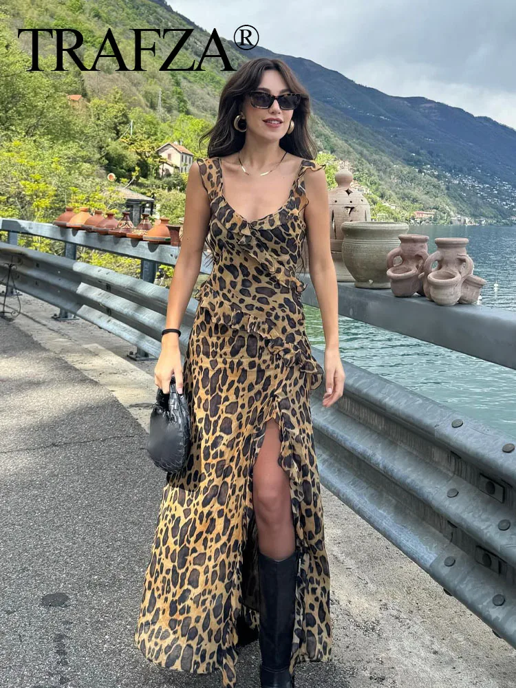 TRAFZA 2024 Woman Chic V-Neck Sleeveless Backless Slim Beach Party Dress Women Summer Vintage Leopard Fold Print Long Dress