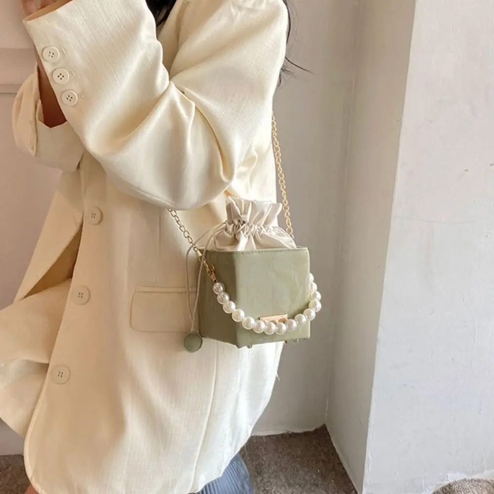 

Подарки, винтажная модная сумка с цепочкой, жемчужная поясная сумка, маленькая квадратная сумка из искусственной кожи, универсальная сумка через плечо на шнурке