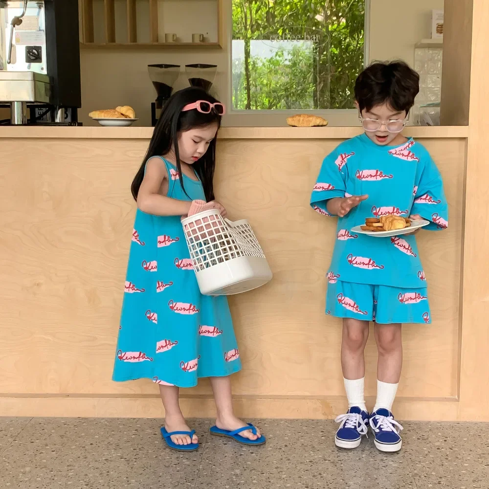 9000 Brother and Sister Clothes 2024 Summer New Korean Alphabet Graffiti Girl's Long T-shirt Dress Or Boy's Two Piece Suit