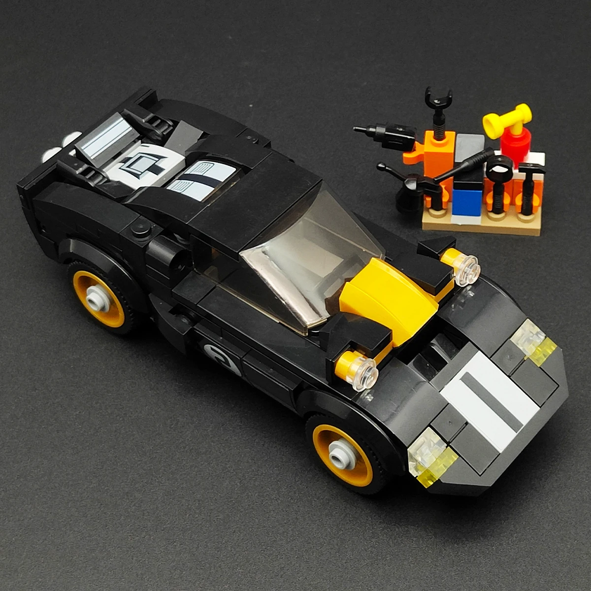 Race Car Building Blocks Supercar Model Toy Racing Vehicle Construction Set DIY Creative Birthday Gift for Boys Adult Hobbyists