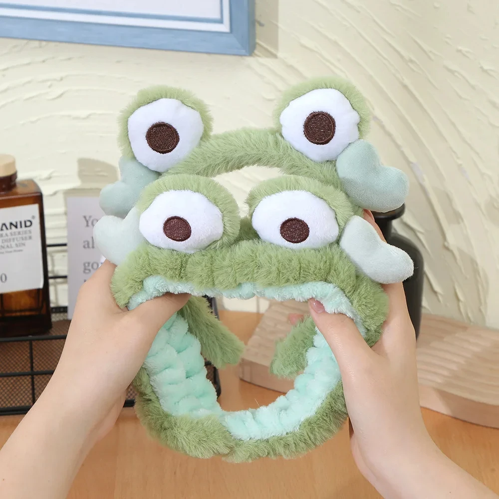 

New Big Eyed Frog Plush Headband Women Funny Cartoon Animal Wide Edge Elastic Anti Slip Headband for Girl Hair Accessories