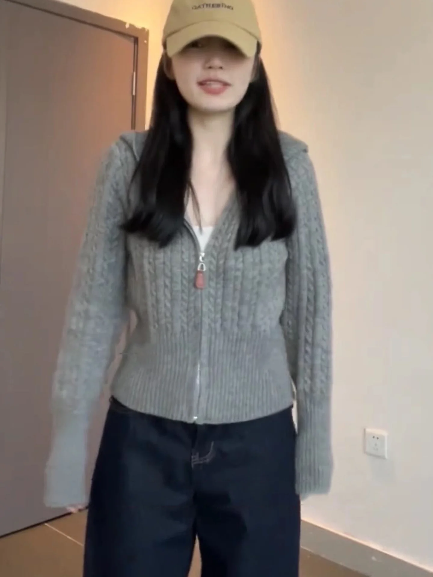 Suéter de punto con capucha y cremallera para mujer, Top largo con efecto adelgazante informal y versátil en zigzag de Color Sle para otoño 2025