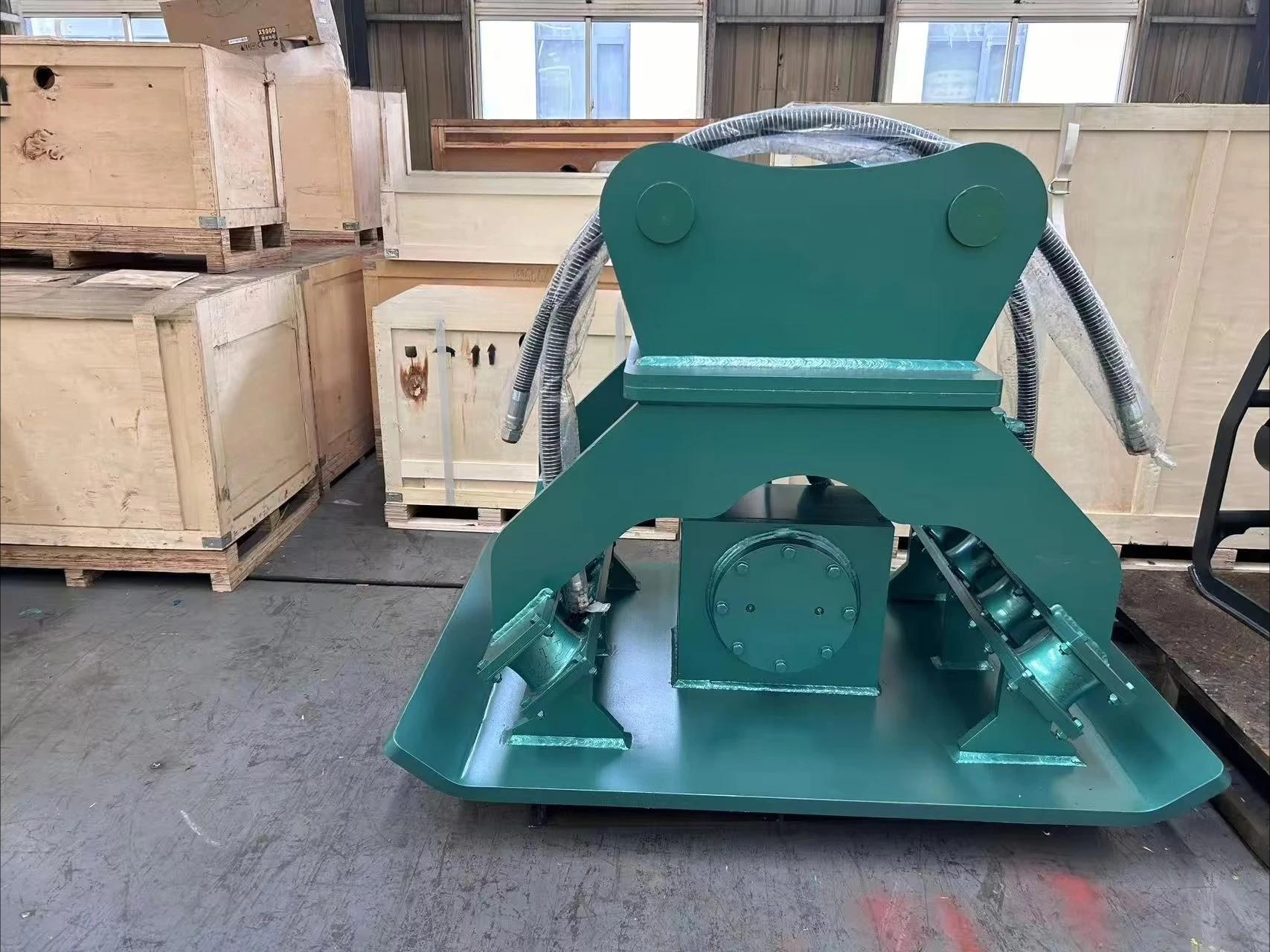 أدوات حفارة جديدة تمامًا، ضاغط لوحة الخرسانة، ضاغط فيبرو هيدروليكي لضغط التربة #2