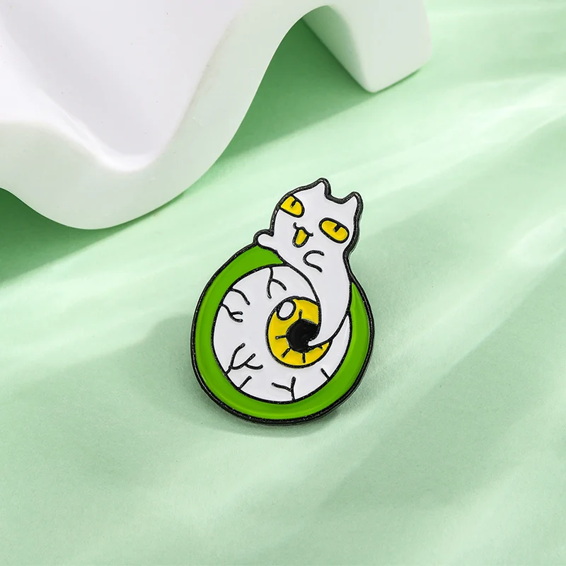 Cute Green Halloween Enamel Pin Apple Skeleton Ghost Death Big Eyed Bee Bitter Melon Chili Brooch Lapel Wholesale Jewelry