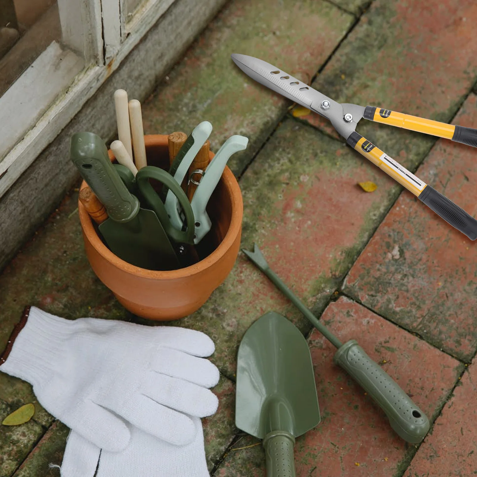 

1Pcs Durable Steel Garden Pruning Shear Antislip Handle Ergonomic Design Lightweight Portable Branch Scissor Trimmer Gardening