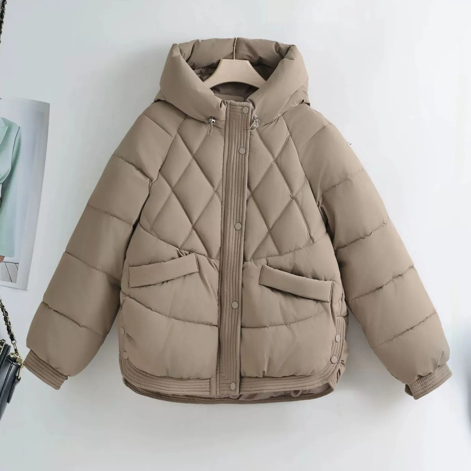 

Winter Down Cotton Jacket Thick Warm Parkas Women Hooded Puffer Coat Loose Casual Overcoat Cotton-padded Jacket Female Outerwear