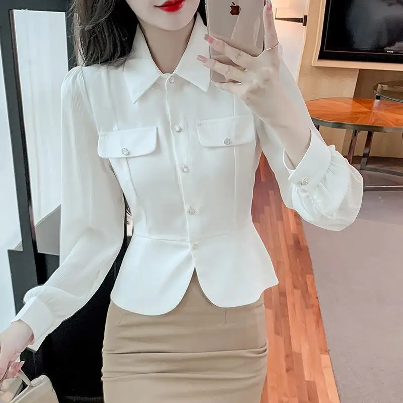 Spring New Style Temperament Lapel Spliced Chiffon Long Sleeved Shirt for Women with a Cinched Waist and Slimming Top