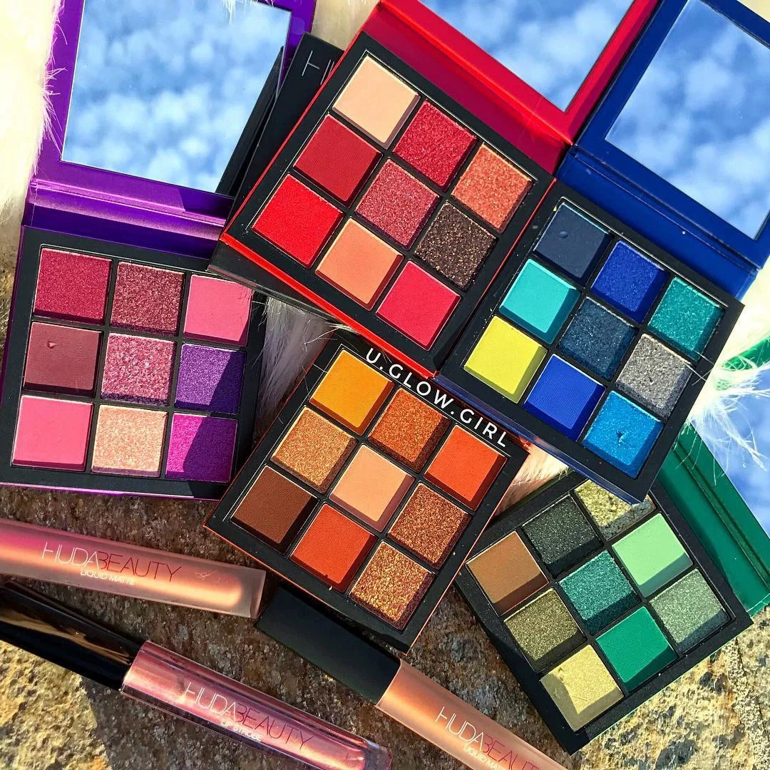 Huda Beauty 9 couleurs Palette - Huda Beauty Makeup Kit avis et prix