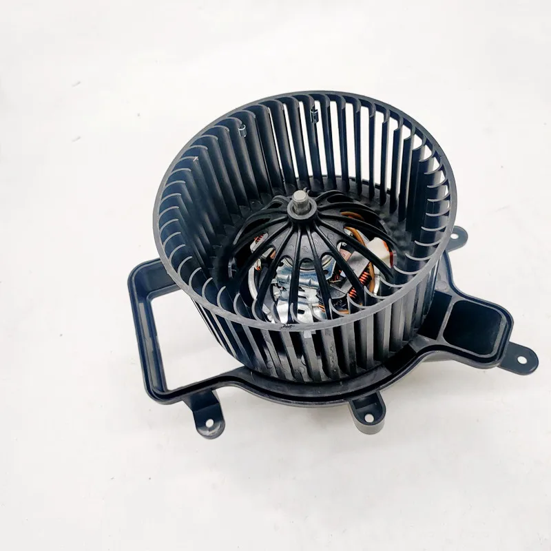 

Suitable for Peugeot 3008 5008 blower automatic air conditioner heater fan motor assembly 6441CP Heater Air Puller