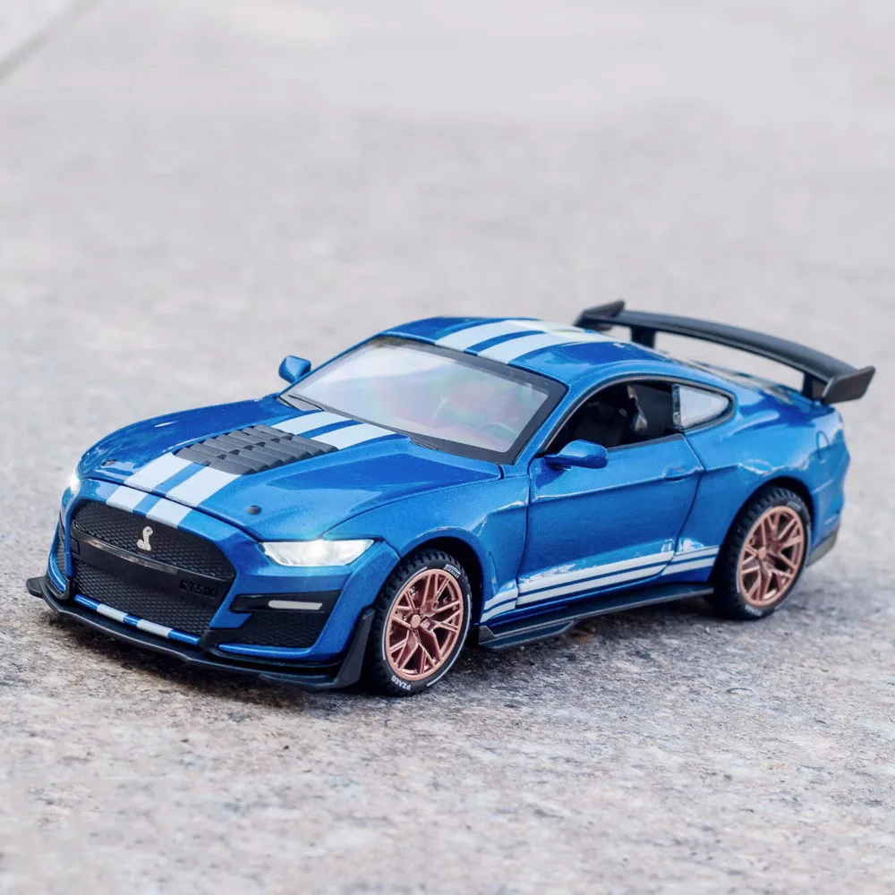 

1:32 Mustang Shelby GT500 Miniature Cars Toys Alloy Models 4 Doors Opened Rubber Tires Vehicles Light Sound Car Model Ornaments