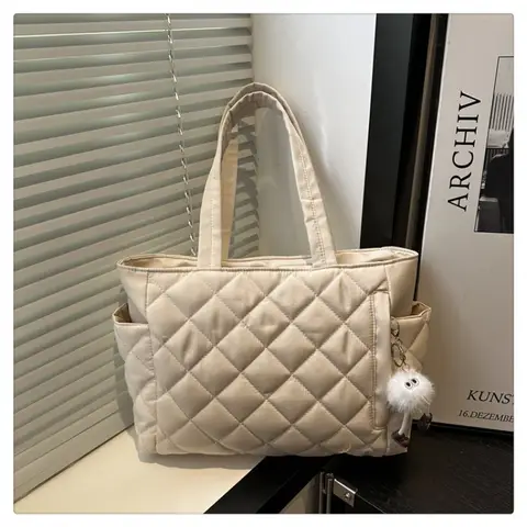 Women Winter Cotton Padded Tote Bag, New Quilted Large Capacity Hand Underarm Shoulder Bag for Daily Outfit