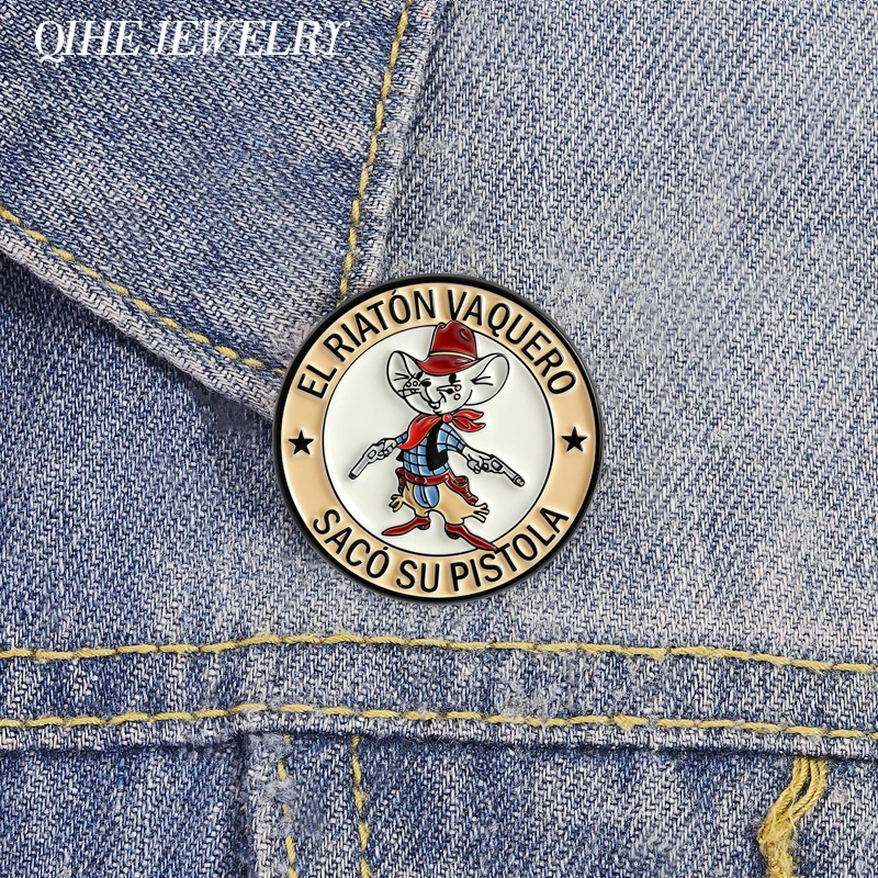 EL RATÓN VAQUERO SACÓ SU PISTOLA Enamel Pins Mexican Spanish Children's Songs Cowboy Mouse with Gun Brooch Lapel Bags Badge Gift